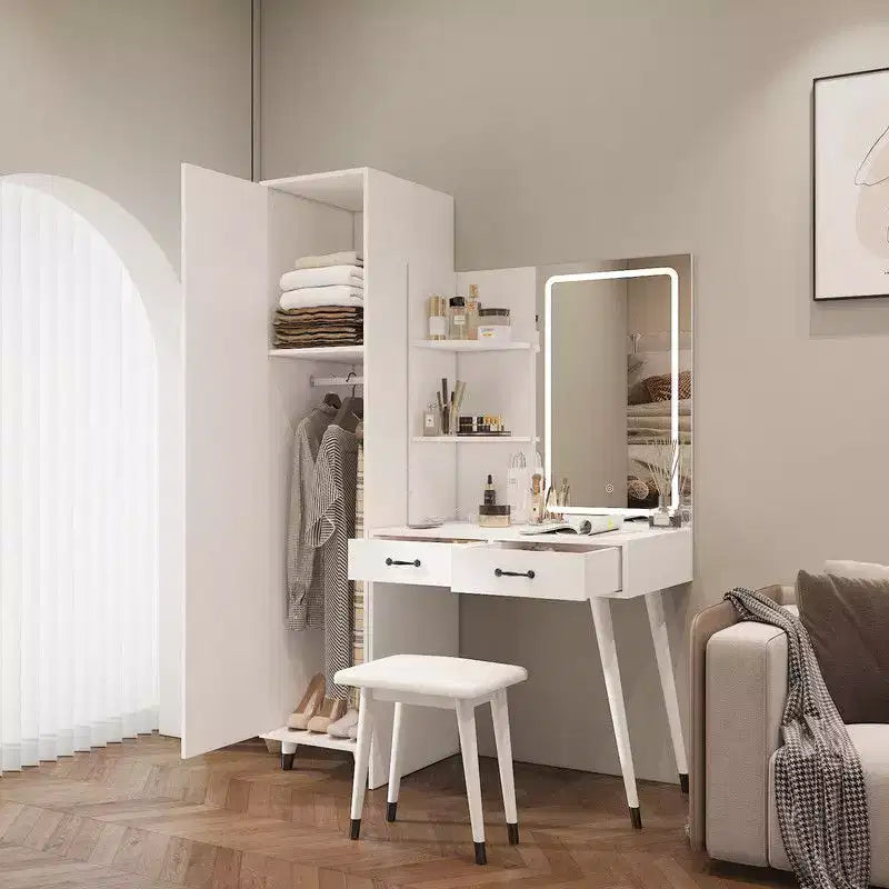 Coiffeuse et armoire blanches