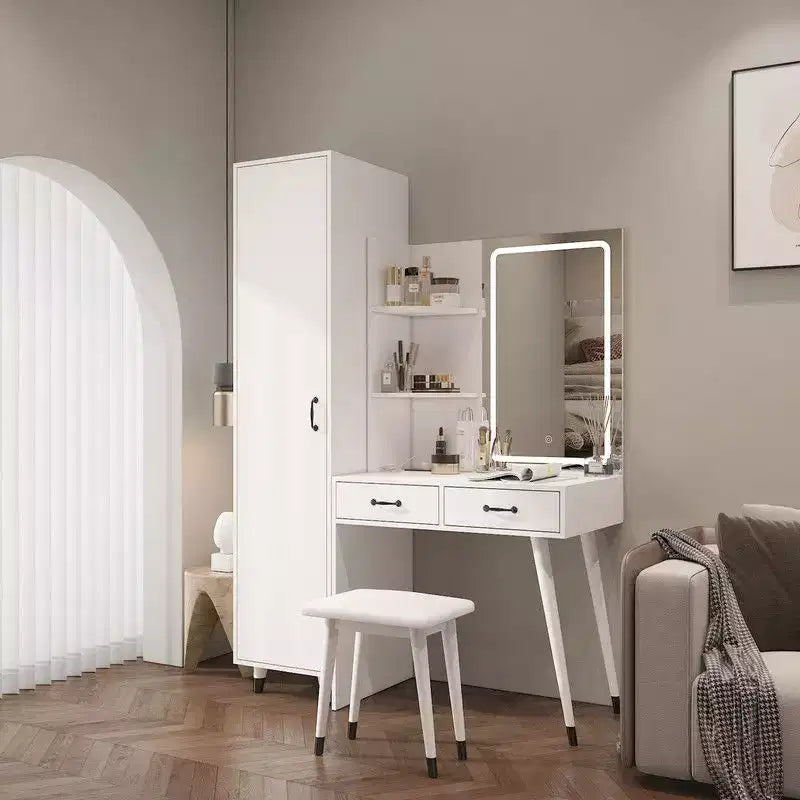 Coiffeuse et armoire blanches