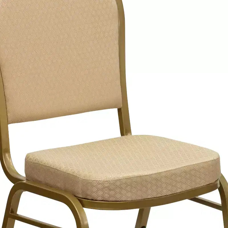 Chaises de banquet empilables à dossier en dôme