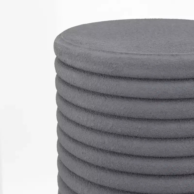 Table d'appoint minimaliste moderne à trois pieds en forme de tambour pour l'intérieur/l'extérieur